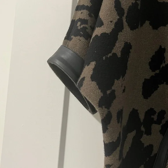 Joseph Ribkoff Cocoon Top - Picture 3 of 9